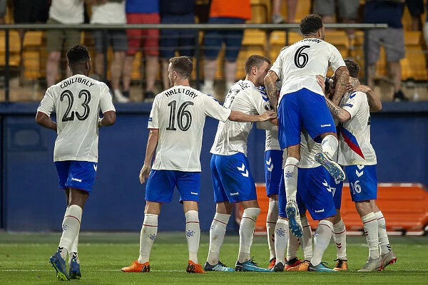 Rangers Scott Arfield Scores Dramatic Goal in Europa League Clash vs. Villarreal at Estadio de la Ceramica