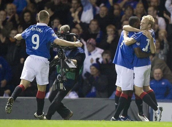 Rangers Steven Naismith celebrates his goal