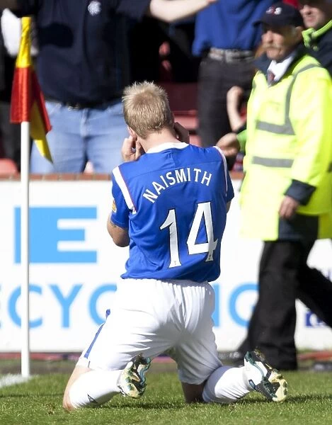 Rangers Steven Naismith's Goal Frenzy: 4-0 Victory Over Dunfermline Athletic (Clydesdale Bank Premier League)