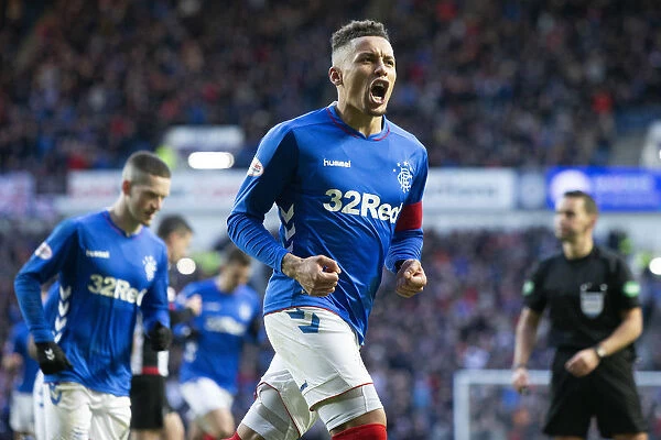 Rangers Tavernier Scores Double with Three Penalties Against St. Mirren in Scottish Premiership at Ibrox