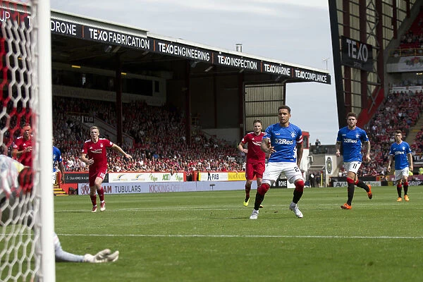 Rangers Tavernier Scores Dramatic Penalty: Triumph at Pittodrie (Ladbrokes Premiership)
