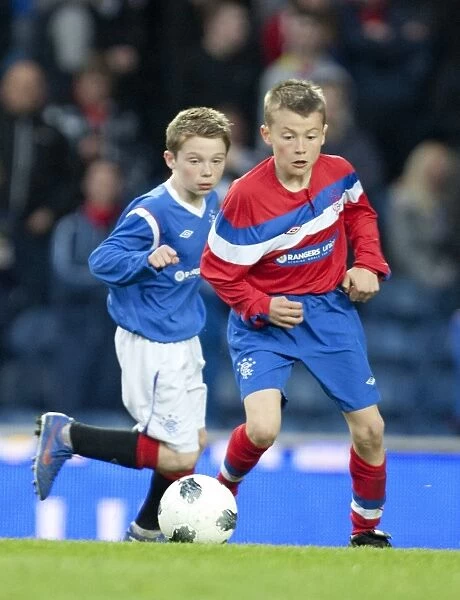 Rangers U11 & U12s Shine: A 5-0 Half Time Thrill at Ibrox against Dundee United