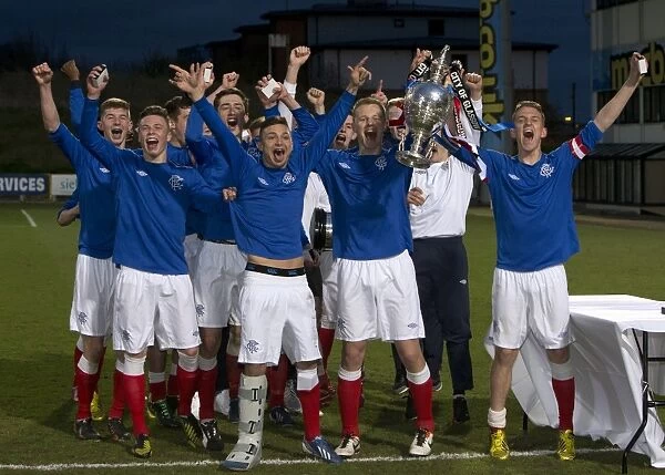 Rangers U17s Triumph Over Celtic: A Memorable 3-2 Victory in the Glasgow Cup Final (2013)