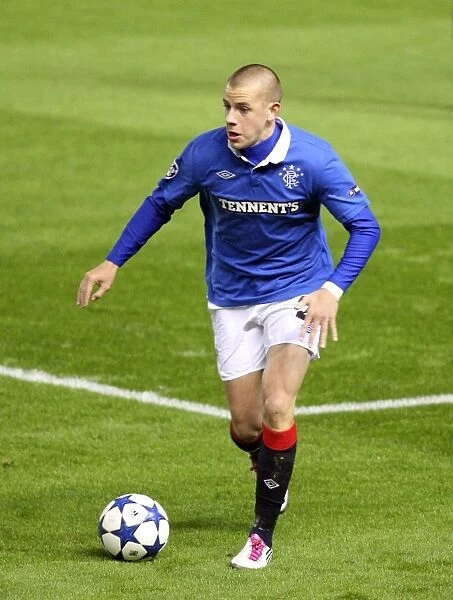 Rangers Vladimir Weiss Scores Own Goal: Manchester United Takes the Lead (0-1)