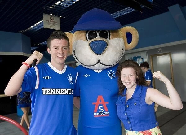 Rangers vs Chelsea: A Fun-Filled Family Day Out at Ibrox Stadium (1-3 in Favor of Chelsea)