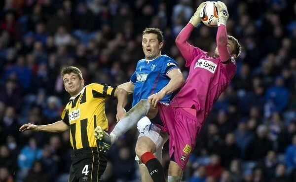 Rangers vs East Fife: A Fiery Clash - Jon Daly Confronts Gary Thom and Greg Paterson at Ibrox Stadium