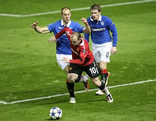 Rangers vs Manchester United: Davis and Whittaker vs Rooney - UEFA Champions League Group C Showdown