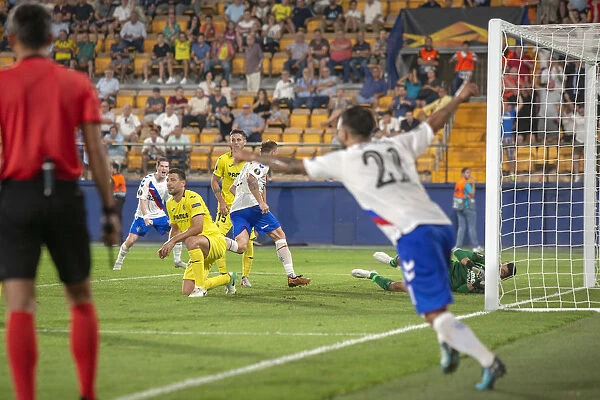 Scott Arfield Scores the Game-Winning Goal for Rangers in Europa League Clash vs. Villarreal at Estadio de la Ceramica