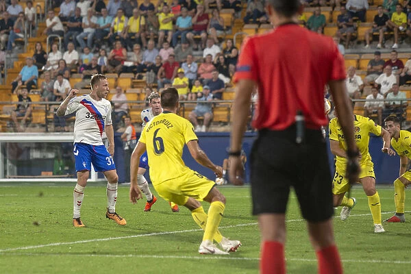 Scott Arfield's Game-Winning Goal: Rangers Triumph Over Villarreal in Europa League