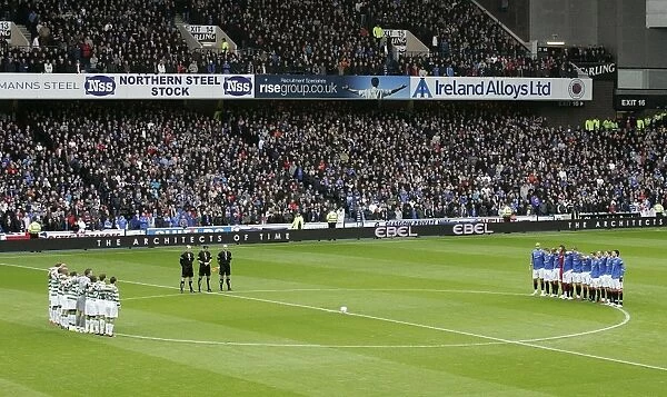 Silent Tribute at Ibrox: Rangers Lead 1-0 over Celtic in Scottish Premier League