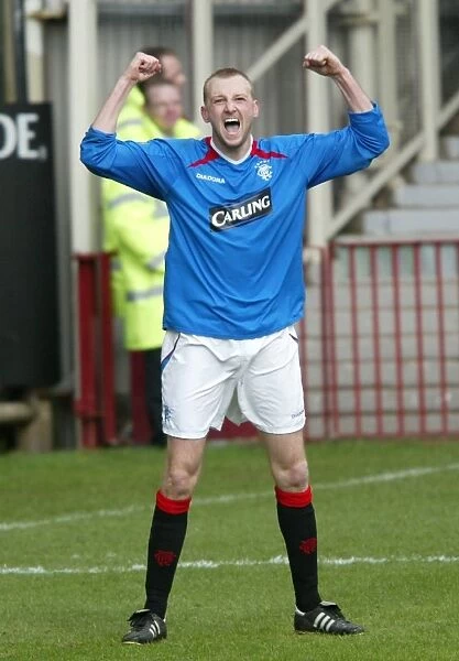 Stephen Hughes's Epic Moment: The Winning Goal for Rangers vs Motherwell (April 4, 2004)