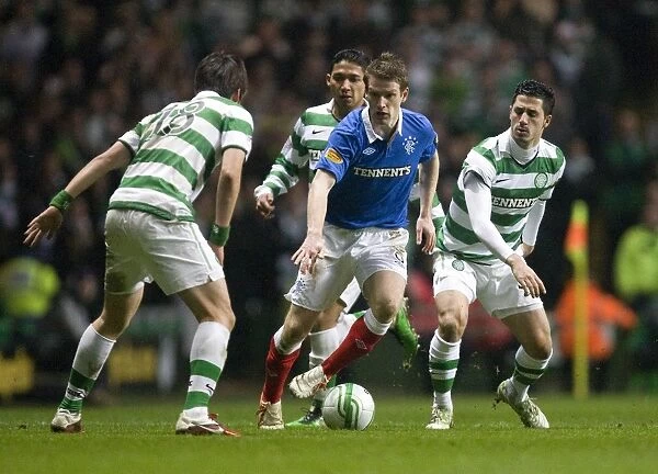 Steven Davis in Action: Rangers Historic 1-0 Victory over Celtic in Scottish Cup Fifth Round Replay