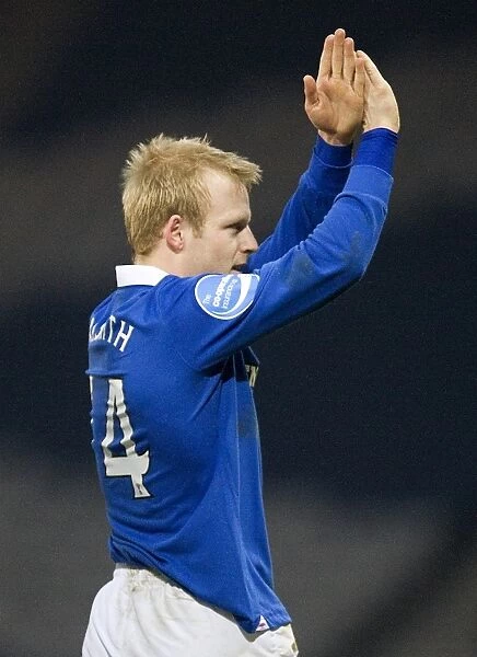 Steven Naismith's Dramatic Winning Goal: Rangers Secure Scottish Cup Semi-Final Victory over Motherwell (2-1)