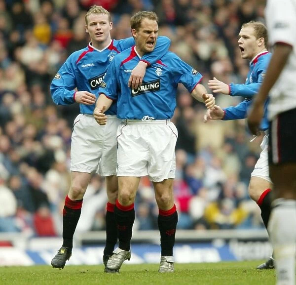 Triumph of the Light Blues: Rangers 4-0 Victory over Dundee (2004)