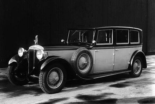 1932 Daimler 25hp with Le Coq Lalique mascot. Creator: Unknown