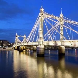 London Pillow Collection: Bridges