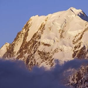 Sunset on the West Face of Aoraki (Mount Cook)