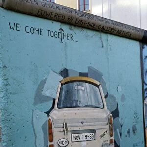 Berlin Wall Fine Art Print Collection: Graffiti and art on the Berlin Wall