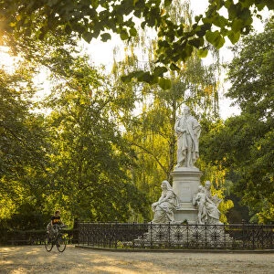 Goethe statue, Tiergarten, Berlin, Germany