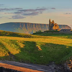 Ireland, Co. Sligo, Mullaghmore and Cassiebawn castle