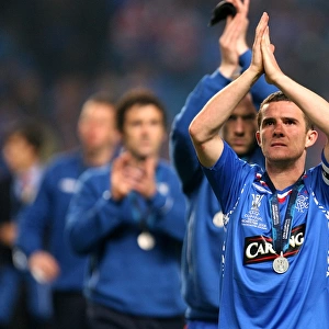 Brave Barry Ferguson: Rangers Captain's Defiant Applause in UEFA Cup Final Defeat (2008)