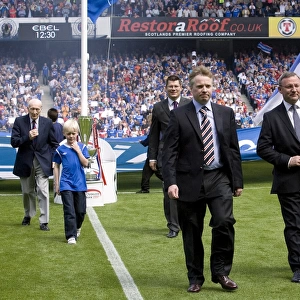 Craig Whyte Bids Farewell: Rangers Chairman Unfurls SPL Flag Amidst 1-1 Draw with Heart of Midlothian