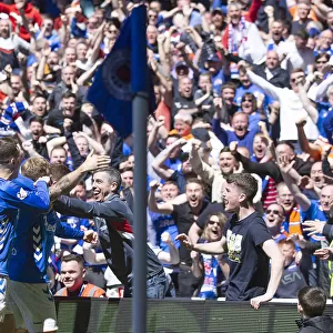 Rangers Celebrate Scott Arfield's Goal: Rangers vs Celtic, Scottish Premiership, Ibrox Stadium