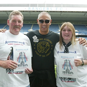 Rangers Football Club: Mark Hateley Honors Fans with Certificates from Champions Walk 2010
