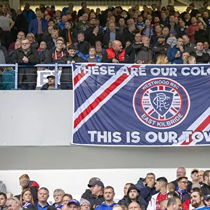 Rangers vs Dundee: Passionate Ibrox Fans Celebrate in the Ladbrokes Premiership