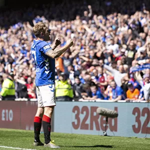 Scott Arfield's Thrilling Goal: A Riveting Moment in the Rangers vs Celtic Rivalry at Ibrox Stadium