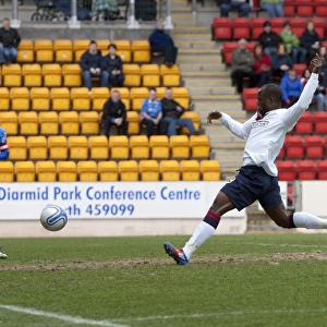 Sone Aluko Scores His Second: Rangers Dominance Over St. Johnstone (4-0)