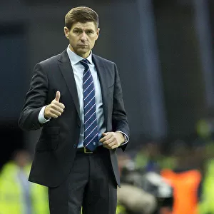 Steven Gerrard's Emotional Debut: A Pivotal Moment in Rangers Europa League Clash Against NK Maribor