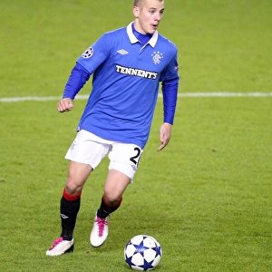 Vladimir Weiss's Costly Error: Rangers 0-1 Manchester United in UEFA Champions League Group C