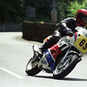 Robbie Allan (Yamaha) 1990 Supersport 600 TT