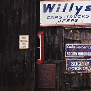 USA, Vermont, Chester, Ludlow garage with signs
