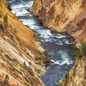 The Yellowstone River in the Grand Canyon of the Yellowstone, Yellowstone National Park