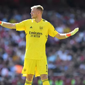 Arsenal's Aaron Ramsdale Makes Premier League Debut Against Leicester City at Emirates Stadium (2022-23)