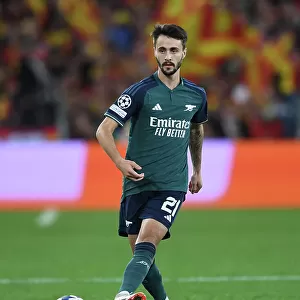 Fabio Vieira's Brilliant Performance: Arsenal Triumphs Over RC Lens in the UEFA Champions League
