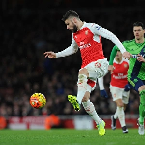 Giroud vs Fonte: A Clash at Emirates - Arsenal vs Southampton, Premier League 2015-16