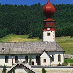 Church and Cemetery, Urach, Black Forest, Baden Wurttemberg, Bavaria, Germany