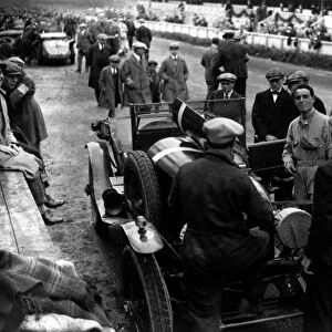 2003 Racing Past... Exhibition 1926 Le Mans 24 hours: 1926 Le Mans 24 hours. Sammy Davis just before the start
