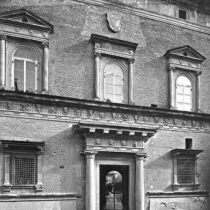 Portal of Palazzo Senatorio degli Albergati in Bologna, probably by Baldassare Peruzzi