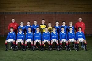 Images Dated 17th November 2011: Soccer - Rangers U11s Team Picture - Murray Park