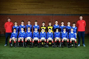 Images Dated 17th November 2011: Soccer - Rangers U12s Team Picture - Murray Park